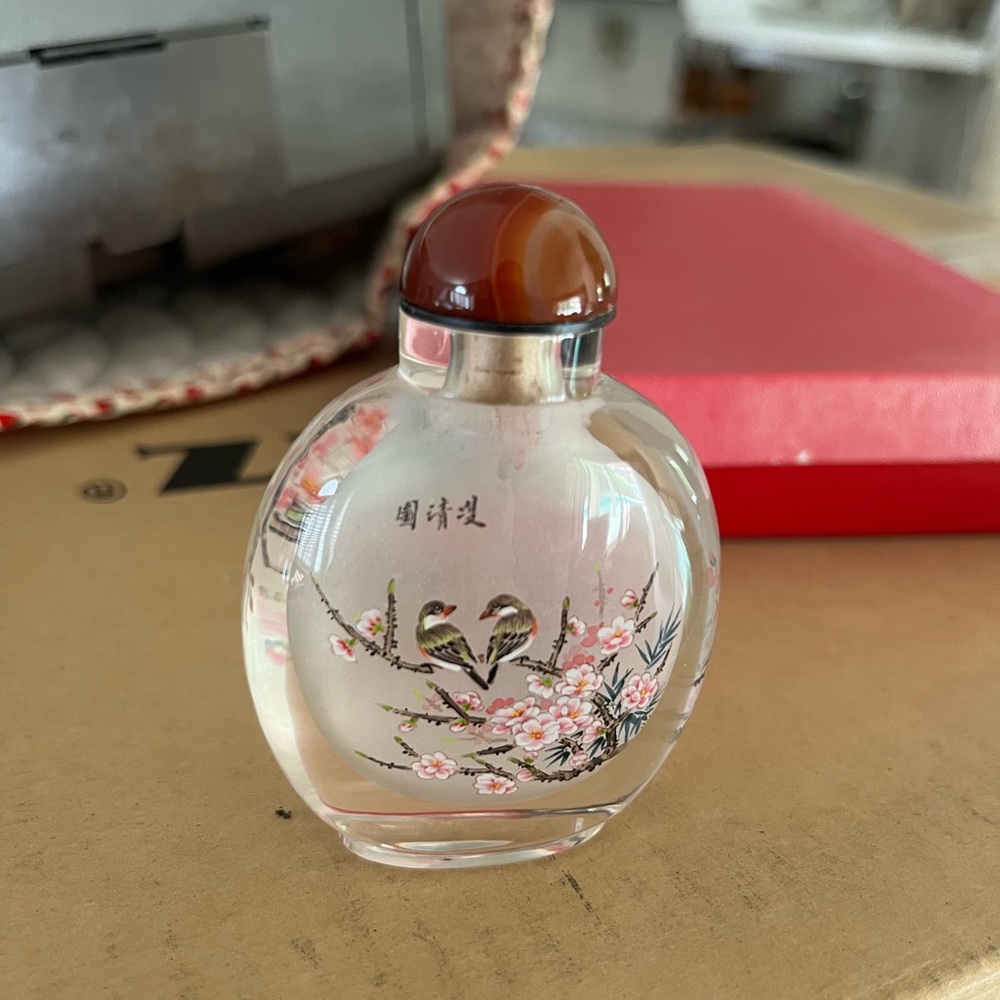 Perfume bottle
